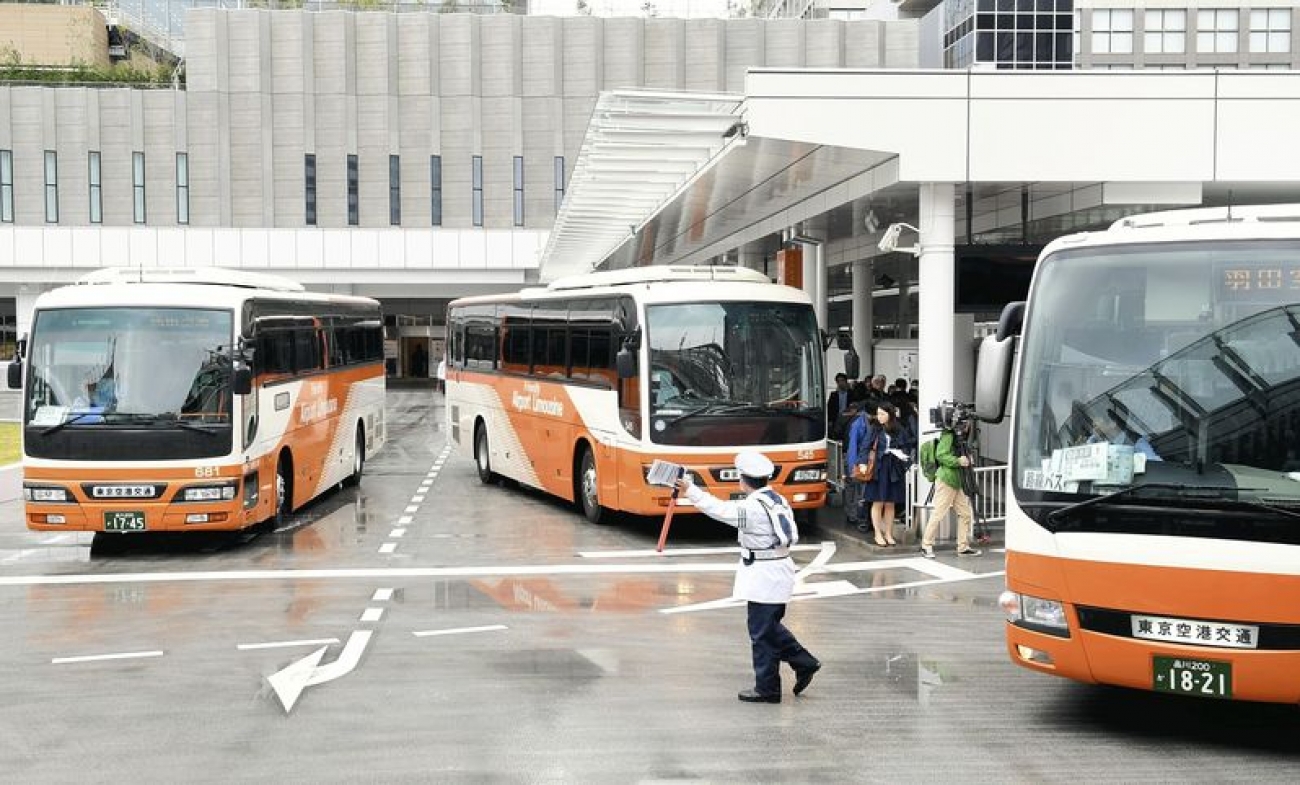 Крупнейший в Японии автовокзал открылся в Синдзюку
